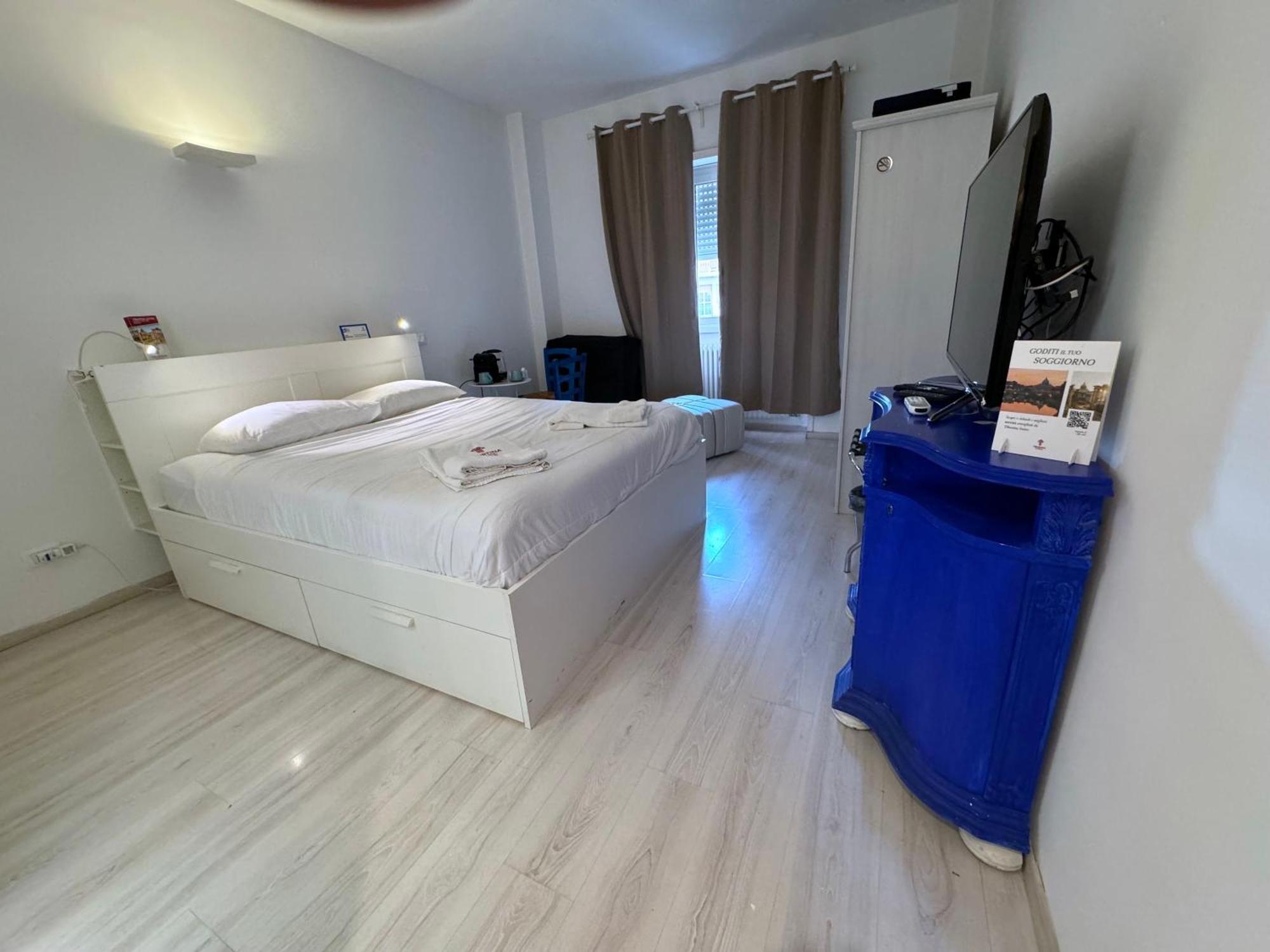 Tiburtina Suites, Roma Buitenkant foto