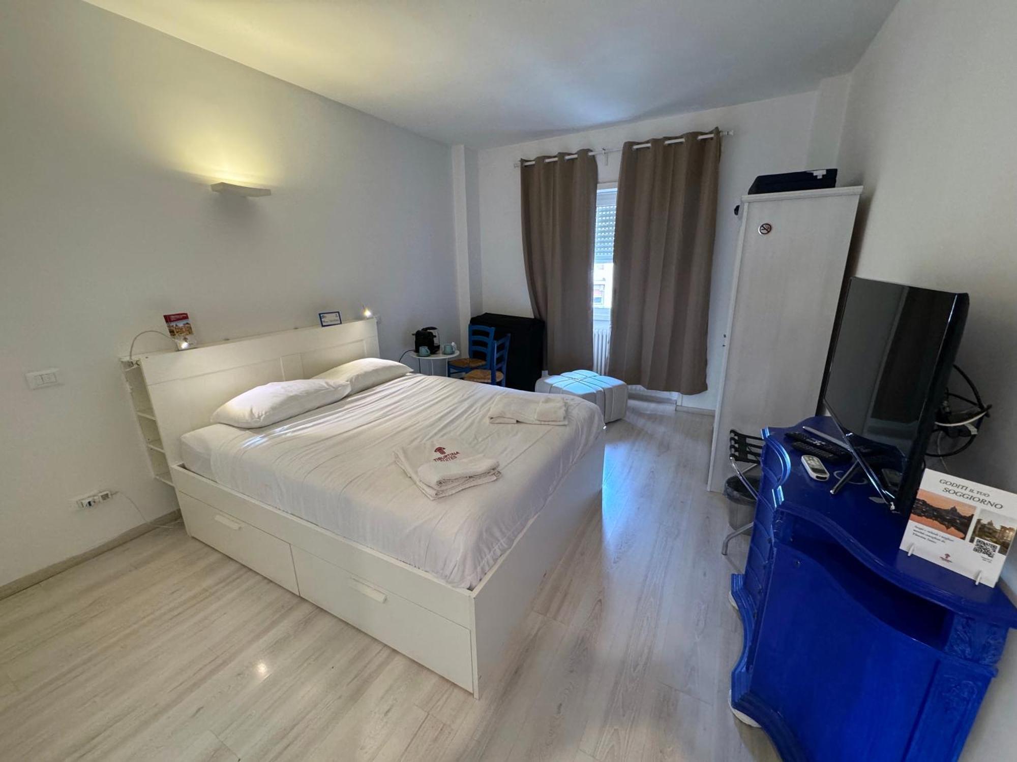 Tiburtina Suites, Roma Buitenkant foto